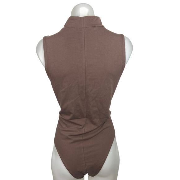 A New Day NWT Brown Sleeveless Mock Neck Fitted Stretch Casual Bodysuit  Sz XL - Picture 2 of 5